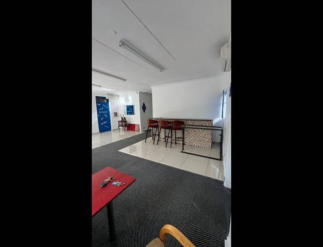 200M² OFFICE TO LET IN MORNINGSIDE